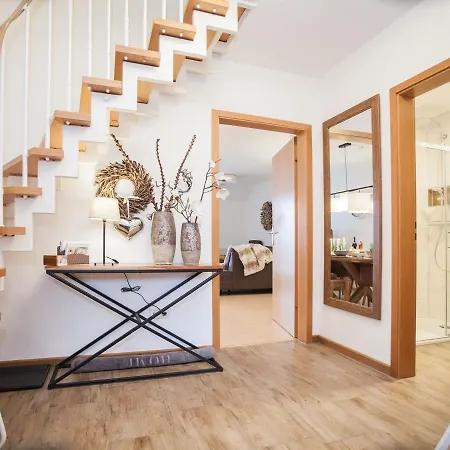 Apartamento Bright And Modern Maisonette In With Balcony And Children's Play Area Winterberg